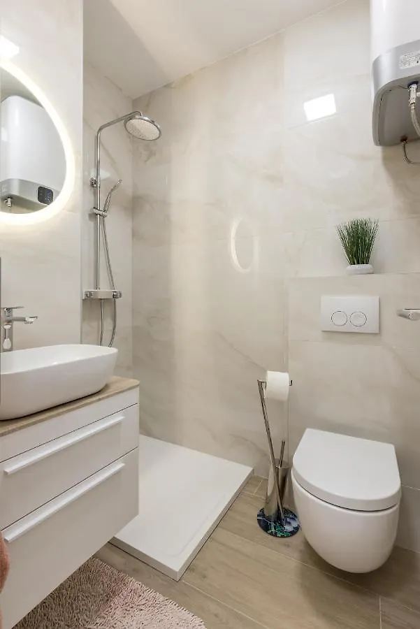 Mila Apartment Kastela