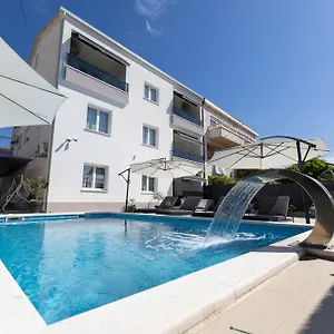 Bilopavlovic Apartment